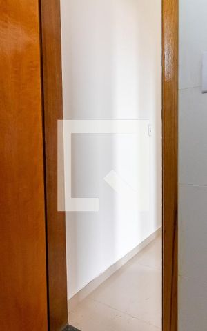 Apartamento para alugar com 41m², 2 quartos e sem vaga Apartamento para alugar com 41m², 2 quartos e sem vagaBanheiro