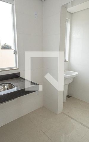 Apartamento à venda com 68m², 2 quartos e 1 vaga Apartamento à venda com 68m², 2 quartos e 1 vagaCozinha