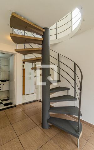 Apartamento à venda com 96m², 2 quartos e 1 vaga Apartamento à venda com 96m², 2 quartos e 1 vagaSala