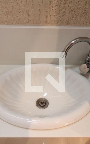 Casa de condomínio à venda com 89m², 3 quartos e 1 vagaLavabo