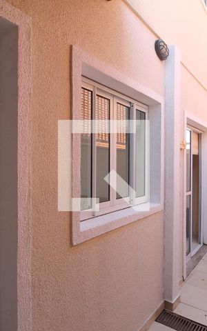 Casa de condomínio à venda com 89m², 3 quartos e 1 vagaÁrea de Serviço