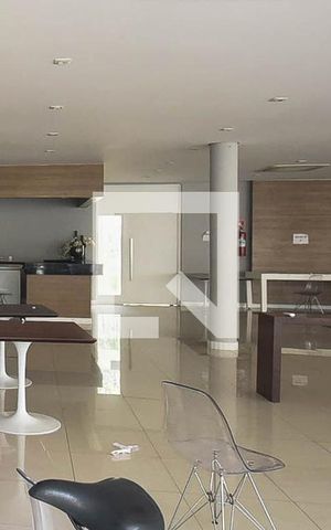 Apartamento à venda com 300m², 3 quartos e 3 vagas Apartamento à venda com 300m², 3 quartos e 3 vagasSalão de festa