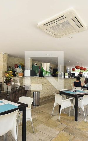 Apartamento à venda com 300m², 3 quartos e 3 vagas Apartamento à venda com 300m², 3 quartos e 3 vagasRestaurante