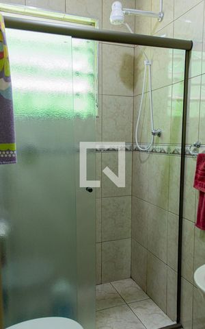 Casa à venda com 160m², 2 quartos e 1 vagaBanheiro 2
