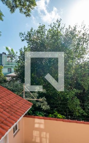 Casa de condomínio à venda com 242m², 4 quartos e 2 vagas Casa de condomínio à venda com 242m², 4 quartos e 2 vagasVista do Quarto 3