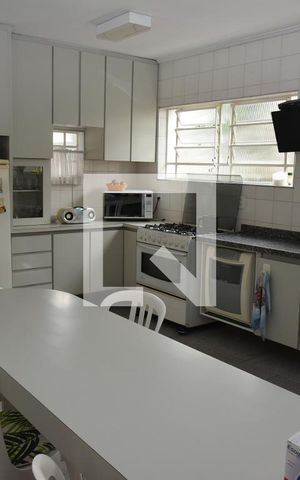 Casa à venda com 400m², 3 quartos e 3 vagasCozinha