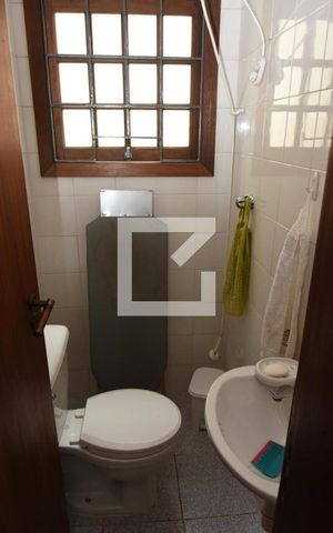 Casa à venda com 400m², 3 quartos e 3 vagasBanheiro de serviço