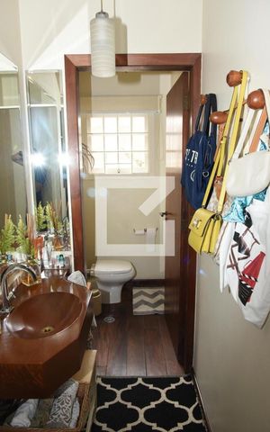 Casa à venda com 400m², 3 quartos e 3 vagasLavabo