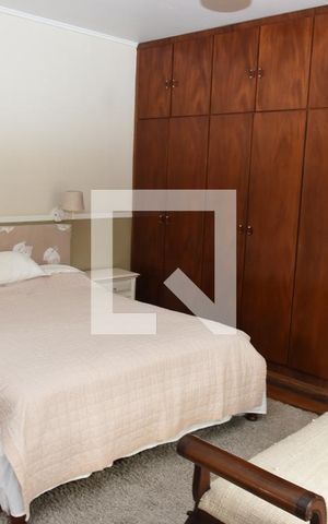 Casa à venda com 400m², 3 quartos e 3 vagasQuarto 3 - Suíte