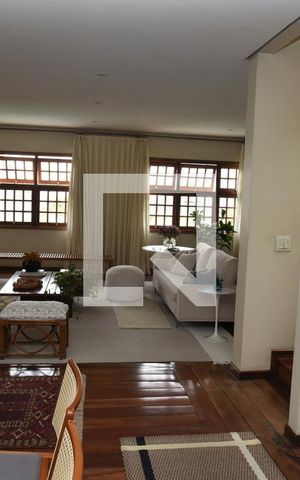Casa à venda com 400m², 3 quartos e 3 vagasSala