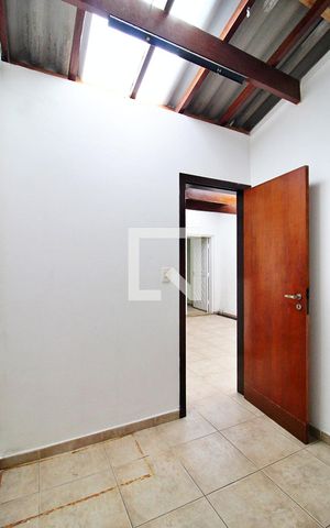 Casa à venda com 260m², 3 quartos e 2 vagasÁrea de Serviço