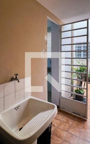 Casa à venda com 100m², 3 quartos e 2 vagasÁrea de Serviço