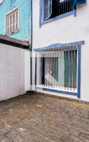Casa à venda com 100m², 3 quartos e 2 vagasGaragem