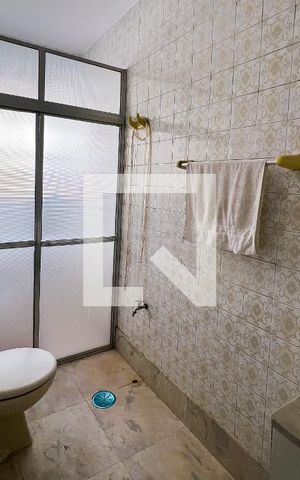 Casa à venda com 100m², 3 quartos e 2 vagasBanheiro