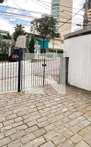 Casa à venda com 100m², 3 quartos e 2 vagasGaragem