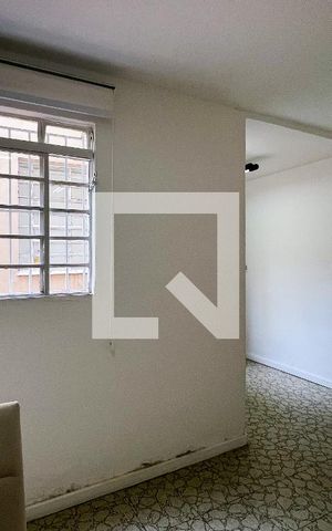 Casa à venda com 100m², 3 quartos e 2 vagasQuarto de Serviço