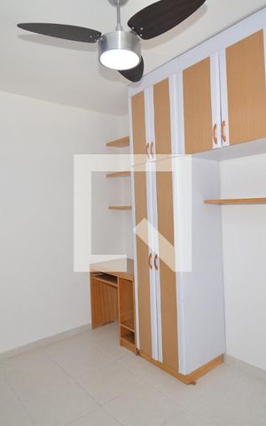 Apartamento à venda com 77m², 2 quartos e 1 vagaQuarto 2