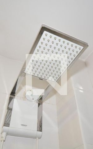 Apartamento à venda com 77m², 2 quartos e 1 vagaBanheiro