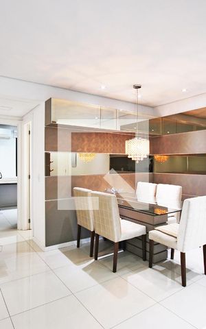 Apartamento à venda com 58m², 2 quartos e 1 vagaSala