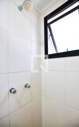 Apartamento à venda com 58m², 2 quartos e 1 vagaBanheiro da Suíte