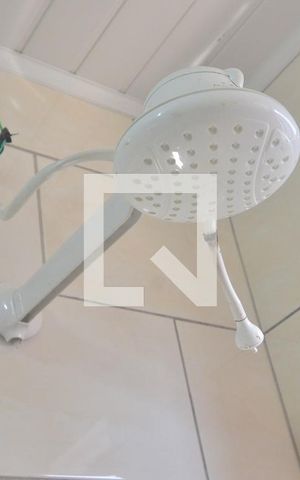 Apartamento à venda com 76m², 2 quartos e 2 vagasBanheiro