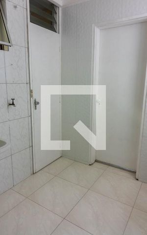 Apartamento para alugar com 90m², 3 quartos e 1 vagaÁrea de Serviço