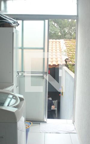 Casa à venda com 122m², 3 quartos e 2 vagasÁrea de Serviço