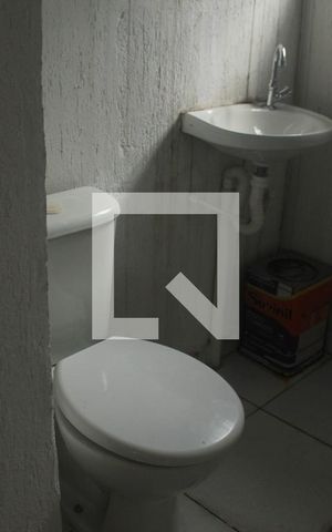 Casa à venda com 122m², 3 quartos e 2 vagasBanheiro de serviço