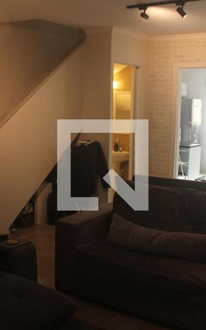 Casa à venda com 122m², 3 quartos e 2 vagasSala