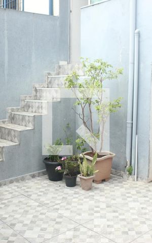 Casa à venda com 122m², 3 quartos e 2 vagasChurrasqueira/Quintal