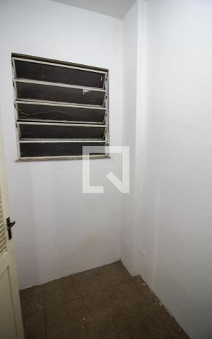 Apartamento para alugar com 70m², 2 quartos e sem vaga Apartamento para alugar com 70m², 2 quartos e sem vagaQuarto de Serviço