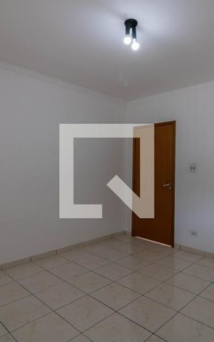 Casa à venda com 240m², 4 quartos e 1 vaga Casa à venda com 240m², 4 quartos e 1 vagaSuíte 2