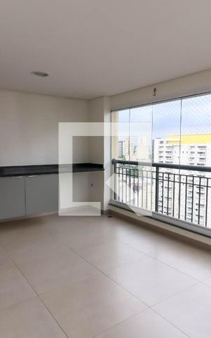 Apartamento para alugar com 97m², 3 quartos e 2 vagas Apartamento para alugar com 97m², 3 quartos e 2 vagasVaranda