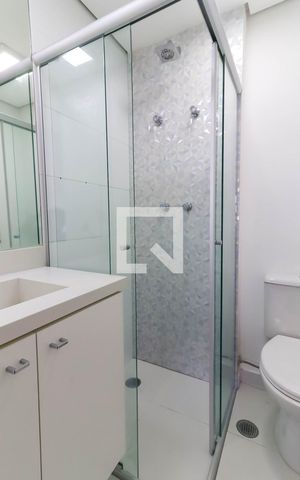 Apartamento para alugar com 97m², 3 quartos e 2 vagas Apartamento para alugar com 97m², 3 quartos e 2 vagasBanheiro da Suíte 1