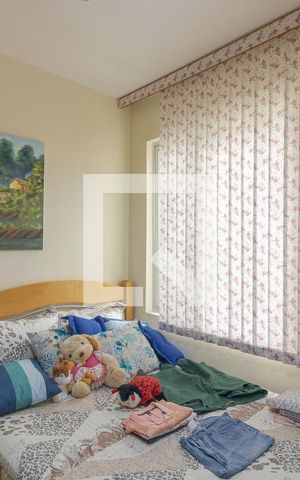 Casa à venda com 300m², 3 quartos e 5 vagas Casa à venda com 300m², 3 quartos e 5 vagasQuarto 1