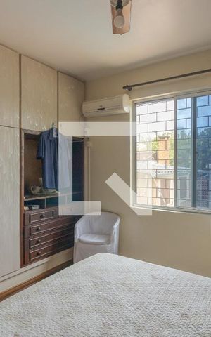 Casa à venda com 300m², 3 quartos e 5 vagas Casa à venda com 300m², 3 quartos e 5 vagasQuarto 2