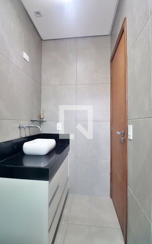 Apartamento para alugar com 99m², 2 quartos e 1 vagaSuíte - Banheiro do Quarto 2 