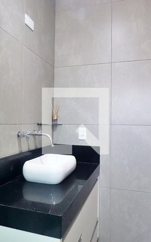 Apartamento para alugar com 99m², 2 quartos e 1 vagaSuíte - Banheiro do Quarto 2 