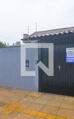 Casa à venda com 264m², 3 quartos e 4 vagasFachada