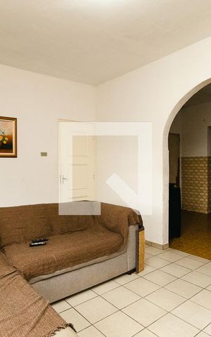 Casa à venda com 350m², 2 quartos e 1 vagaSala
