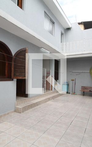 Casa à venda com 400m², 6 quartos e 4 vagasQuintal