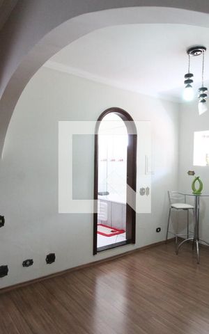 Casa à venda com 400m², 6 quartos e 4 vagasQuarto Suíte