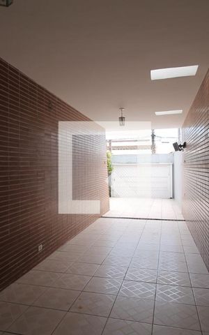 Casa à venda com 400m², 6 quartos e 4 vagasGaragem