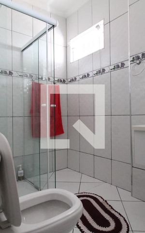 Casa à venda com 400m², 6 quartos e 4 vagasBanheiro 1