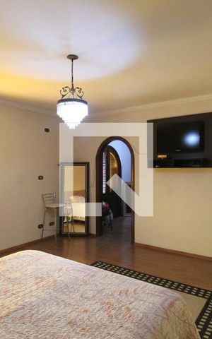 Casa à venda com 400m², 6 quartos e 4 vagasQuarto Suíte