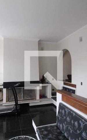 Casa à venda com 400m², 6 quartos e 4 vagasSala Lareira