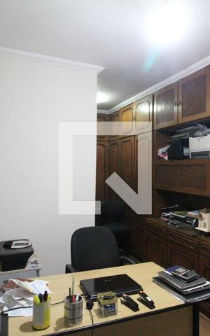 Casa à venda com 400m², 6 quartos e 4 vagasQuarto 4