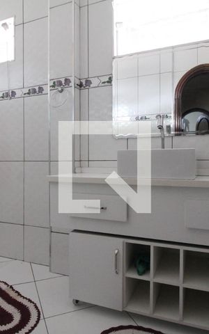 Casa à venda com 400m², 6 quartos e 4 vagasBanheiro 1