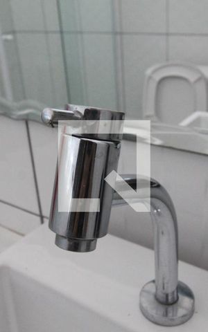 Casa à venda com 400m², 6 quartos e 4 vagasBanheiro 1