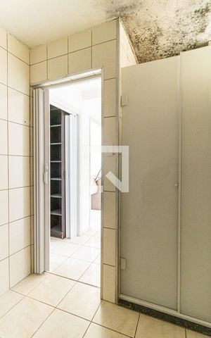 Apartamento à venda com 93m², 2 quartos e sem vagaBanheiro - Box